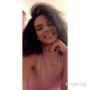 Meet your Posher, Vanessa